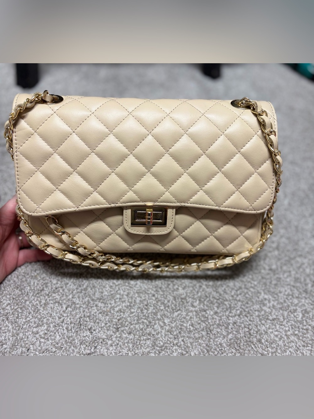 Roberta Rossi Classic Quilted Cream Shoulder Bag with Golld Hardware